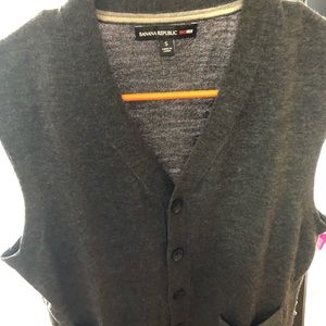 Men’s sweater vest